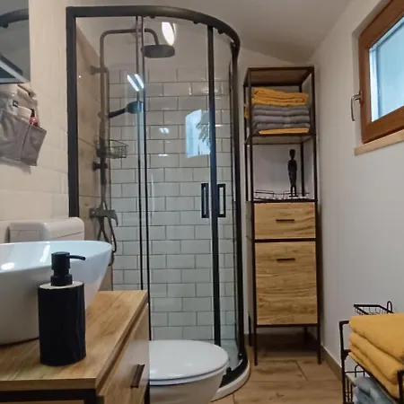 Hilltop In Szentendre, Mountain View, Terrace, Garden בית נופש